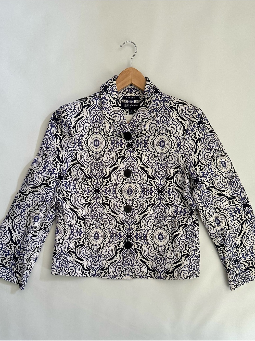 Jones New York Navy and White Patterned Button Jacket